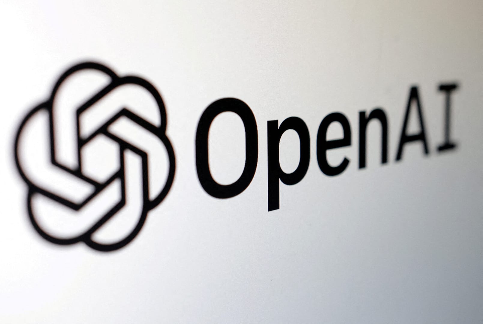OpenAI планирует крупные обновления